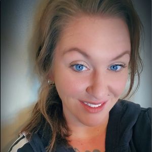 Meet your Posher, Jacklyn